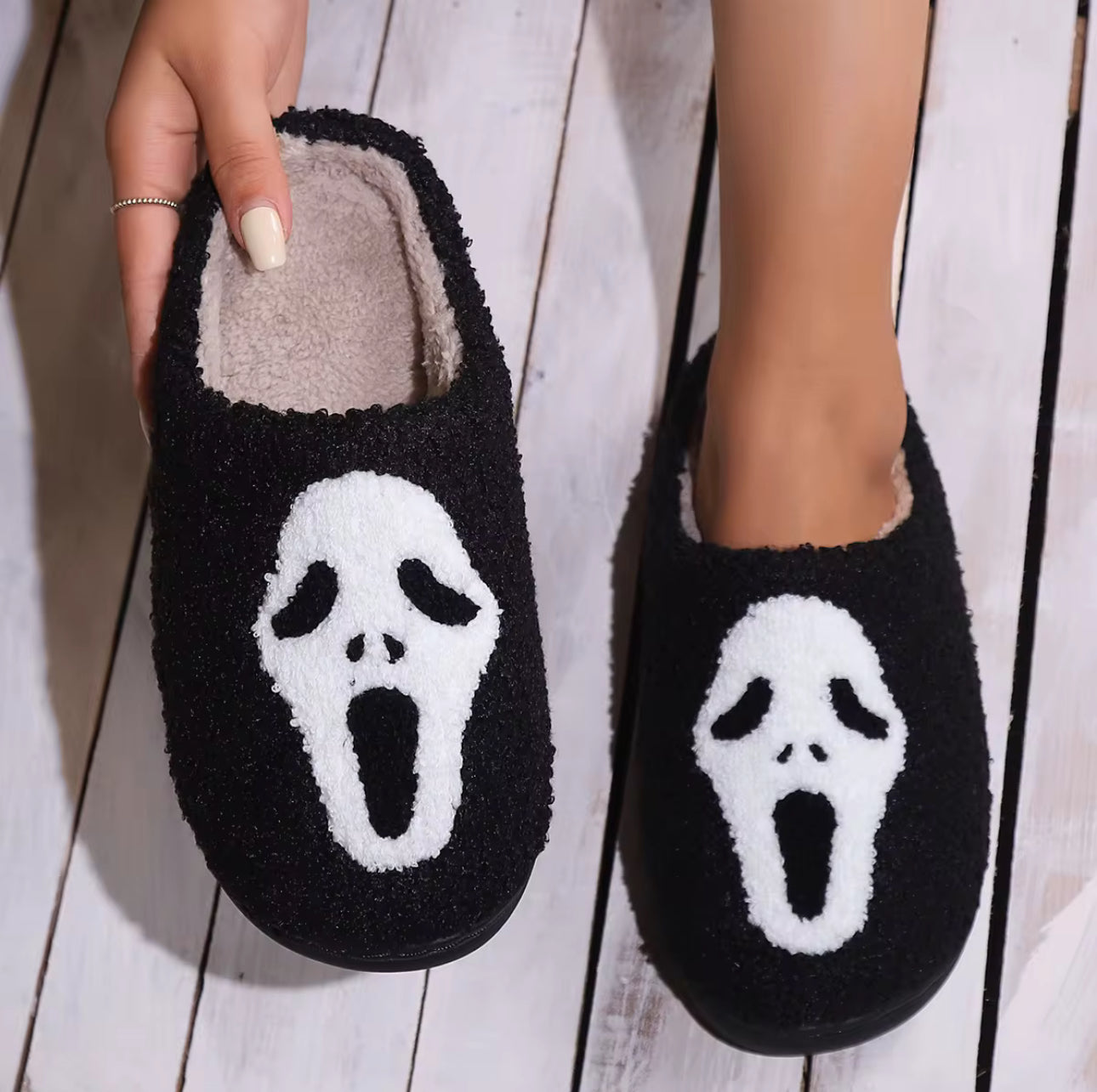 Ghostface slippers (rts)