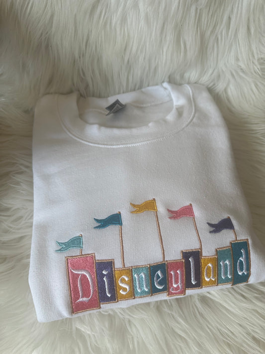 Disneyland embroidery sweatshirt